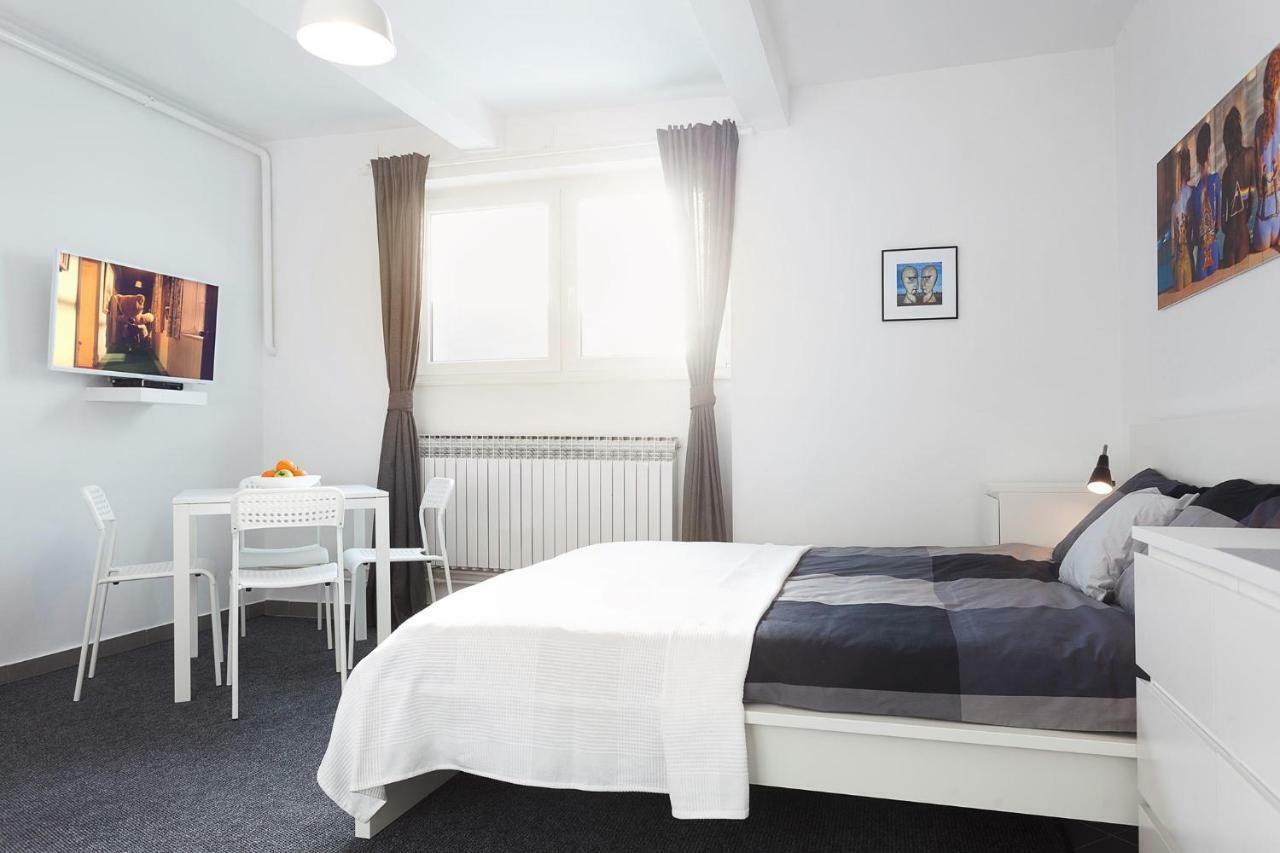 Floyd Room Загреб Екстер'єр фото